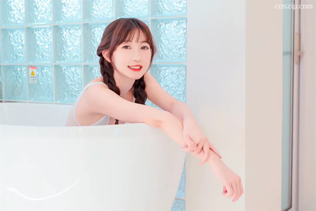 xiashu-coszip.com-yuganglidexiaobianyaoguai-4