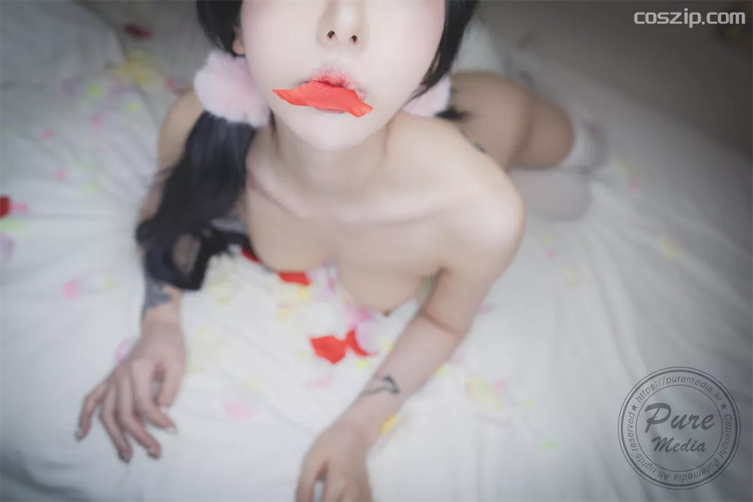 Pure-Media-Vol.216-Jia-coszip.com-096