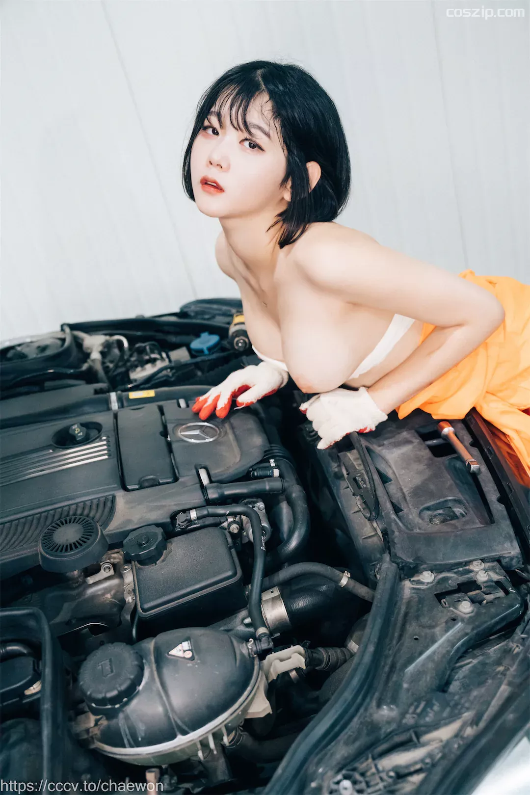 Loozy-Zia-Garage-Girl-coszip.com-045