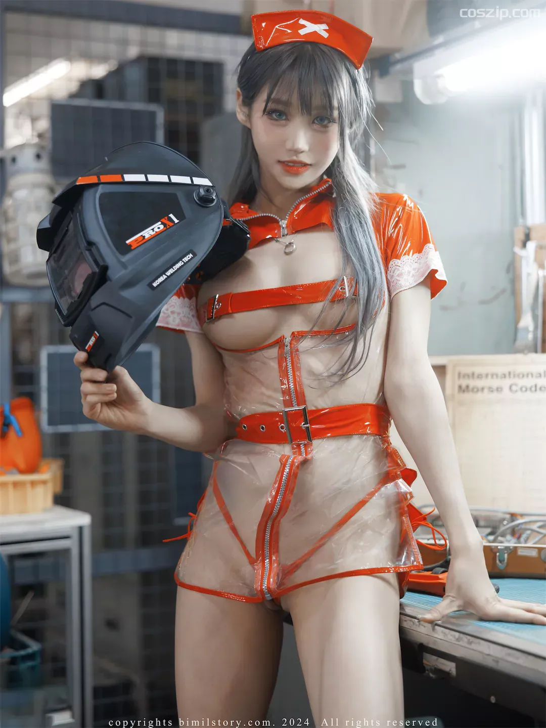 Bimilstory-taeri-coszip.com-Transparent-costume-3